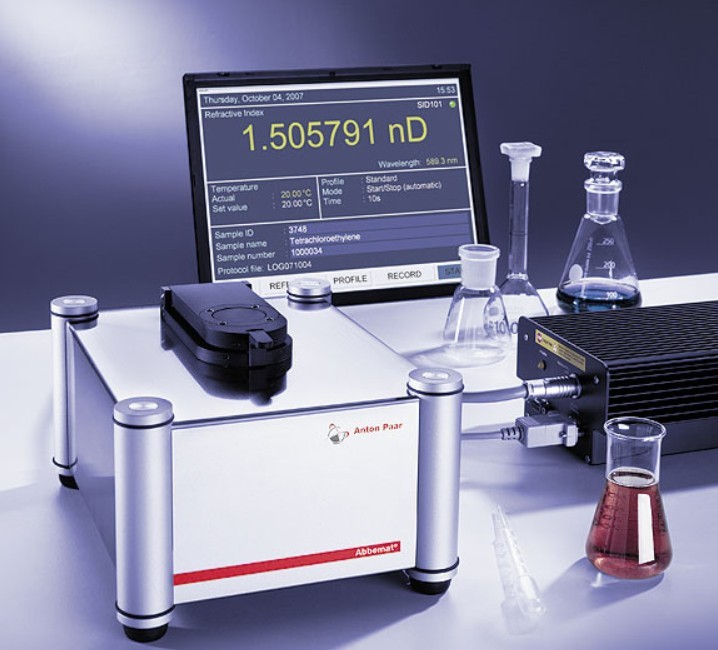 �۹�xAbbemat&reg;���h�̿���ϵ�У�