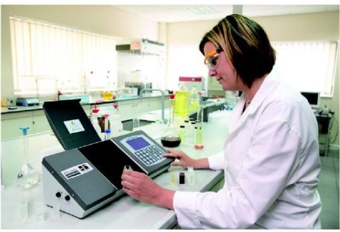 ��Ʒ���Q(ch��ng)��ȫ�Ԅ�(d��ng)�ֹ�ɫ�ȃxPFXi 880/950/995